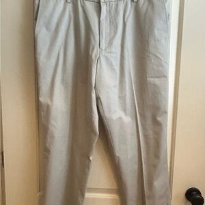 Dockers Men's khaki Chinos